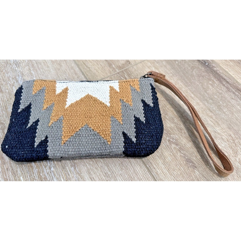 Panache Camel Aztec Western Pattern Multicolor Wr… - image 2